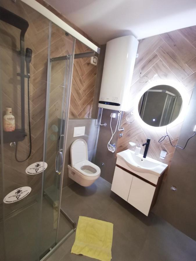Riviera Apartments Nis Bagian luar foto