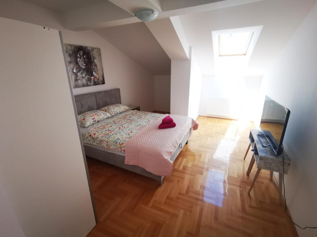 Riviera Apartments Nis Bagian luar foto