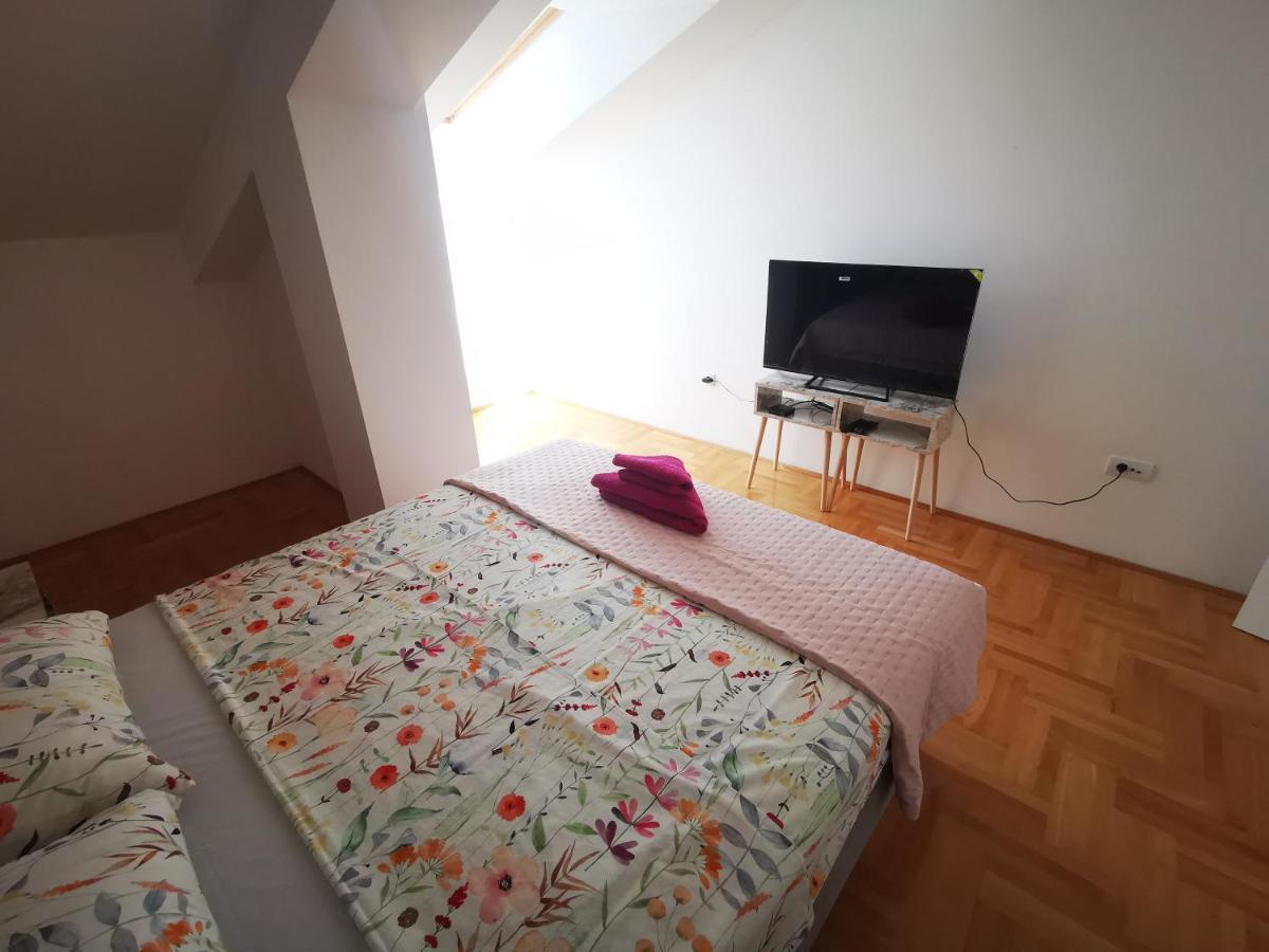 Riviera Apartments Nis Bagian luar foto